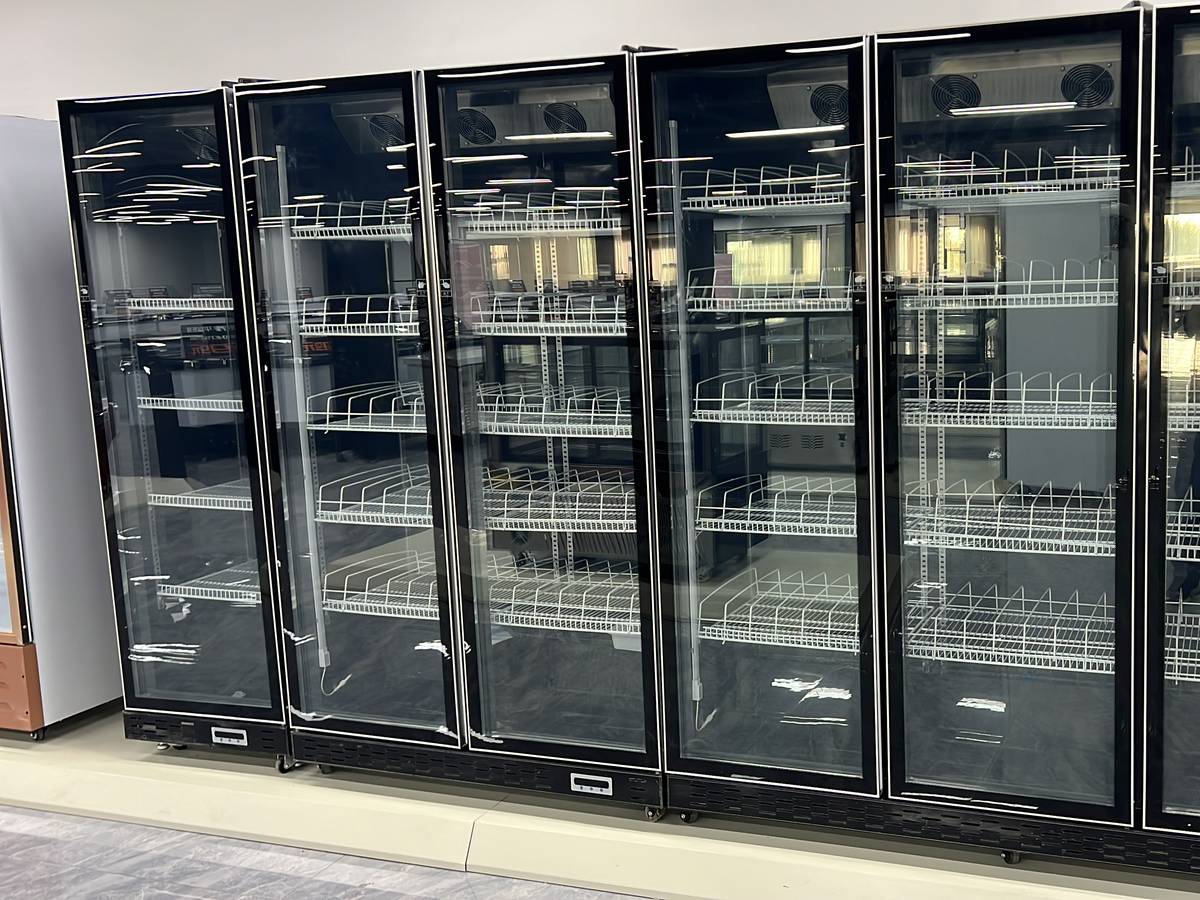 Beer and Beverage Display Cooler — Plug-in glass-door merchandising in BC300, BC600 and BC1000 models